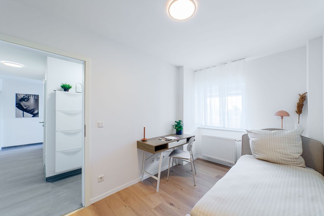 Beautiful newly renovated apartment!