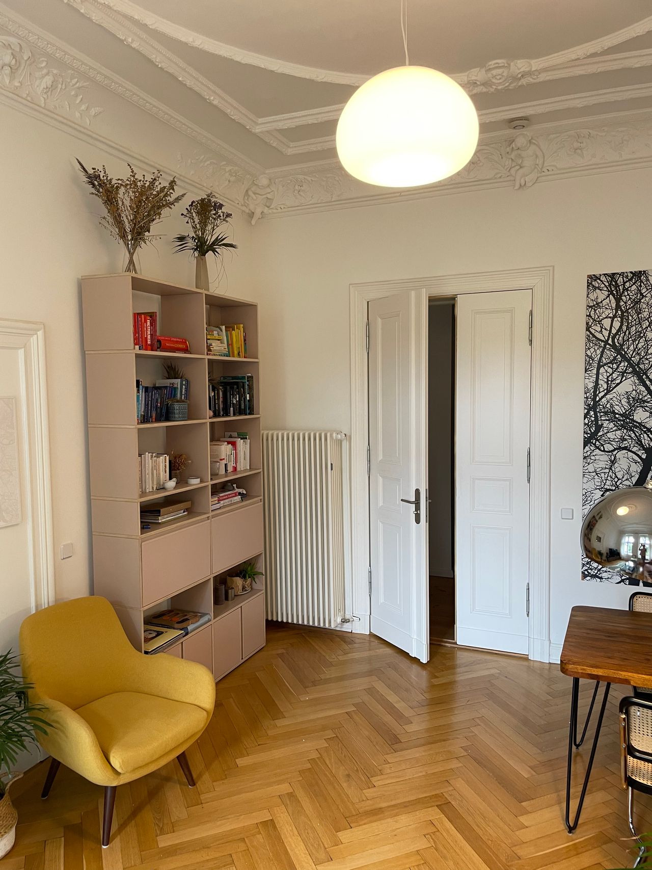 Charming large room in 3-room flat in Schöneberg