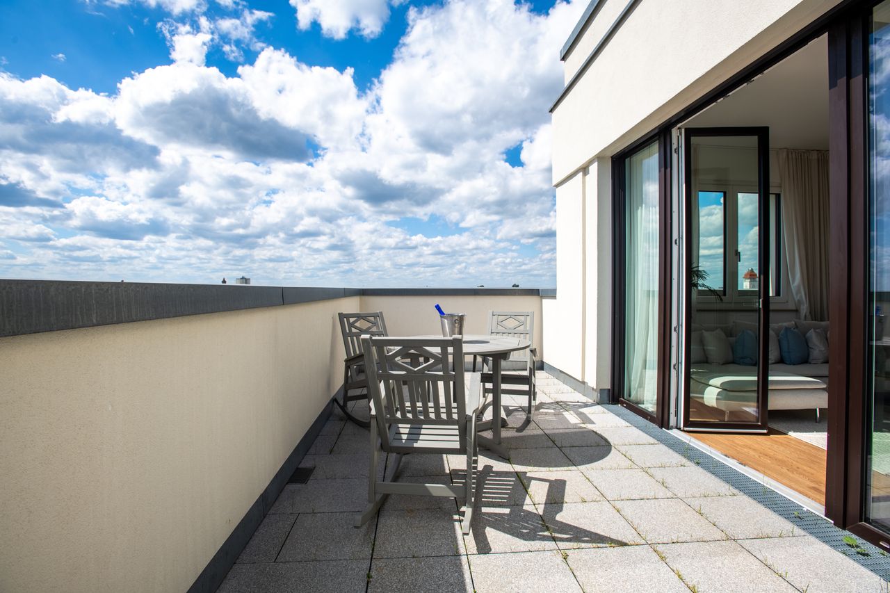 Exclusive Designer Apartment with Rooftop Terrace & 3 Bedrooms