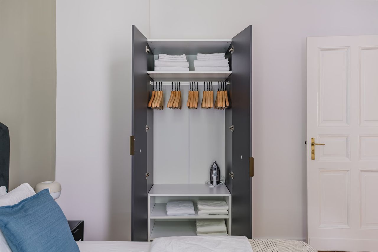 Hip Charlottenburg 1BR w/ Laundry, Fully Furnished