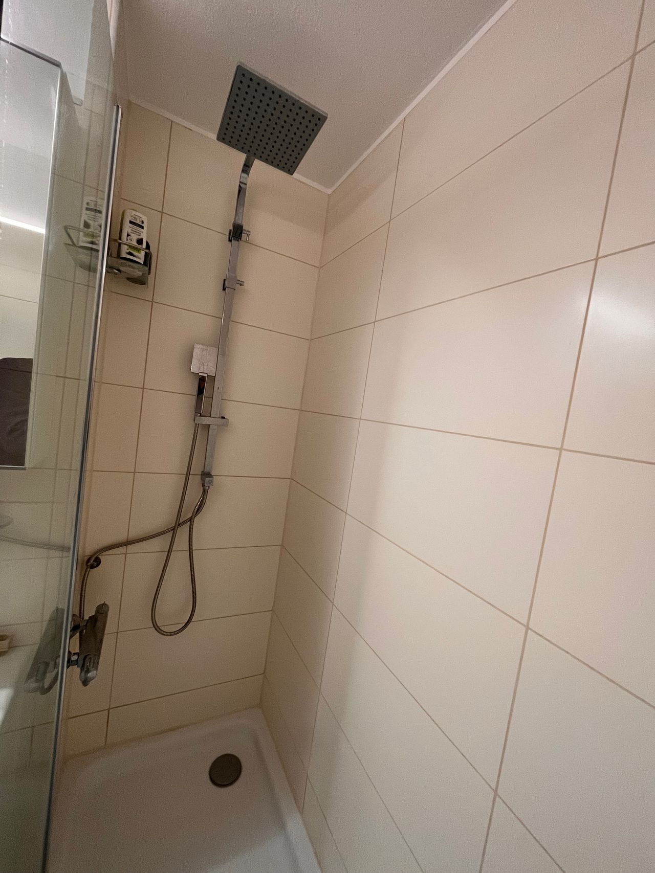 Close to the university, Bavarian railway station, flat in Leipzig