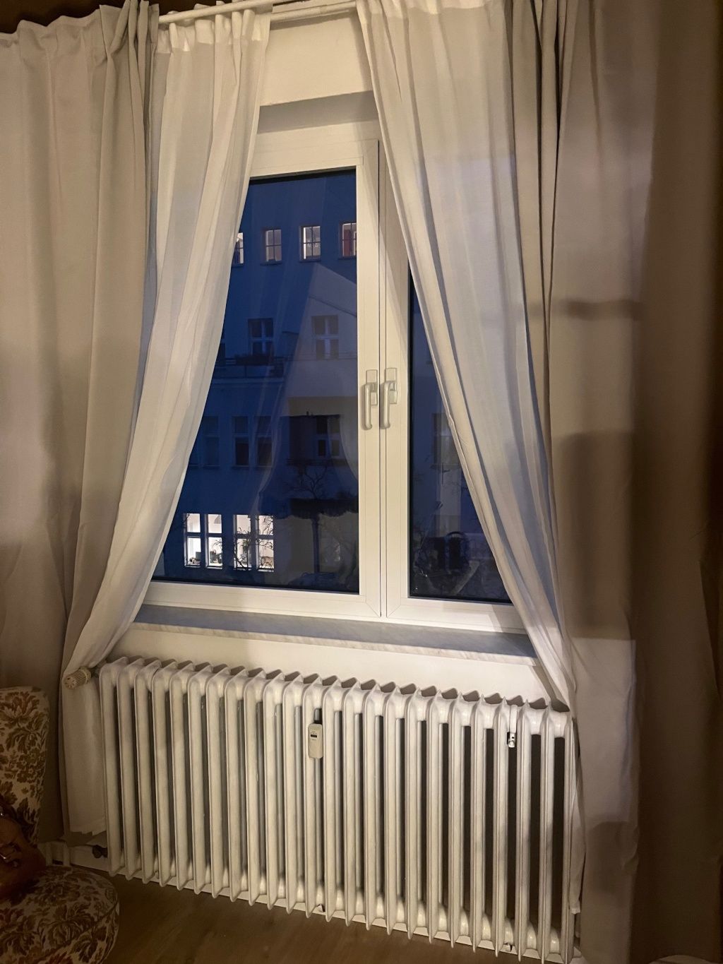 quiet city center west - 2-room apartment, sunny balcony in Charlottenburg