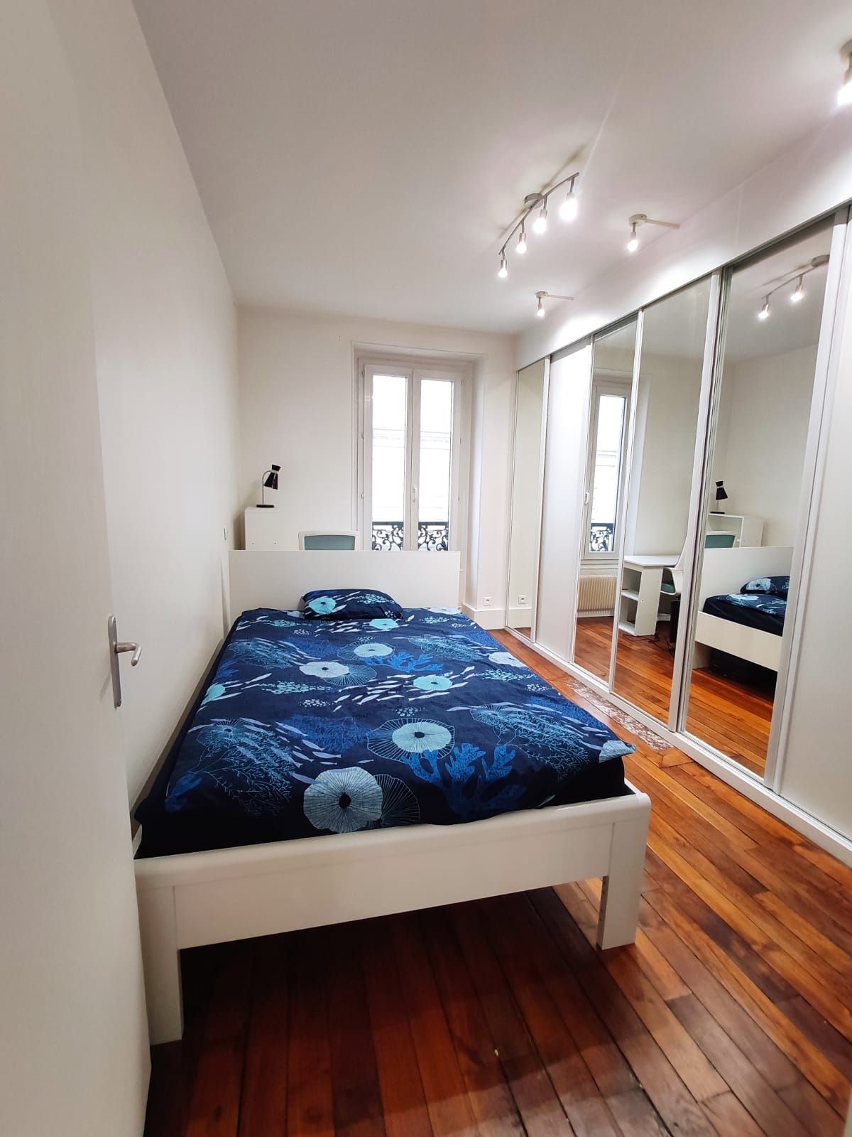 Charming bright 2-room apartment - Batignolles