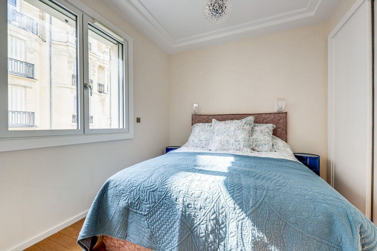 St Germain des Pres - Vaneau Upscale 1 Bedroom