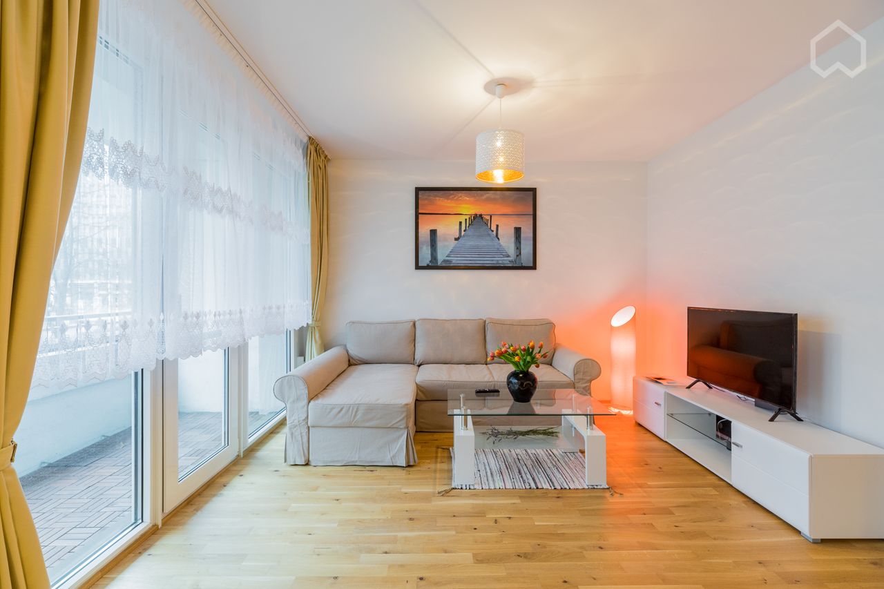 Fantastic apartment with balcony directly at Alexanderplatz