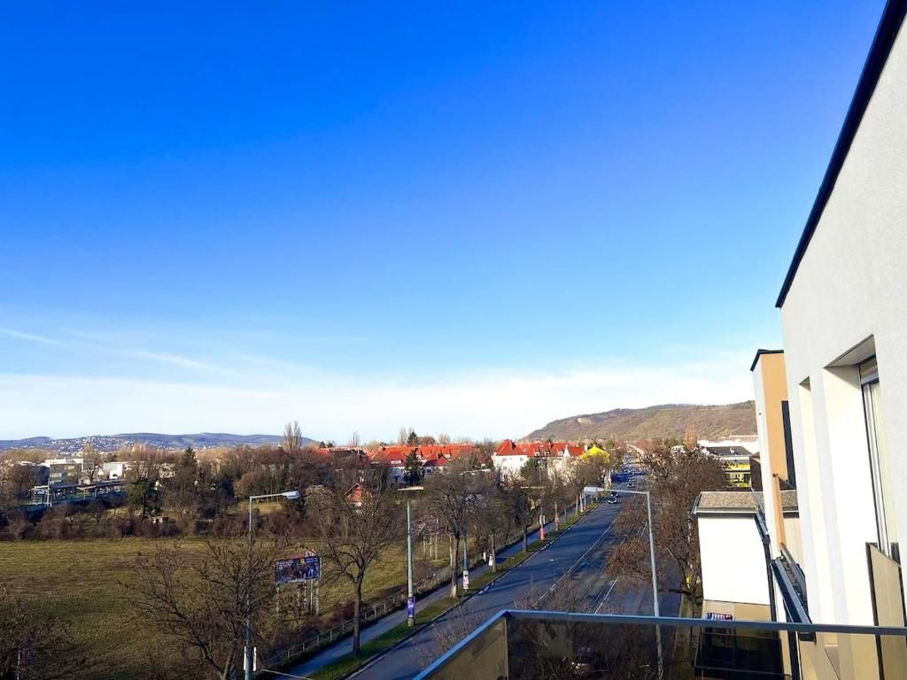 Three-Bedroom Premium Apartment with Balcony