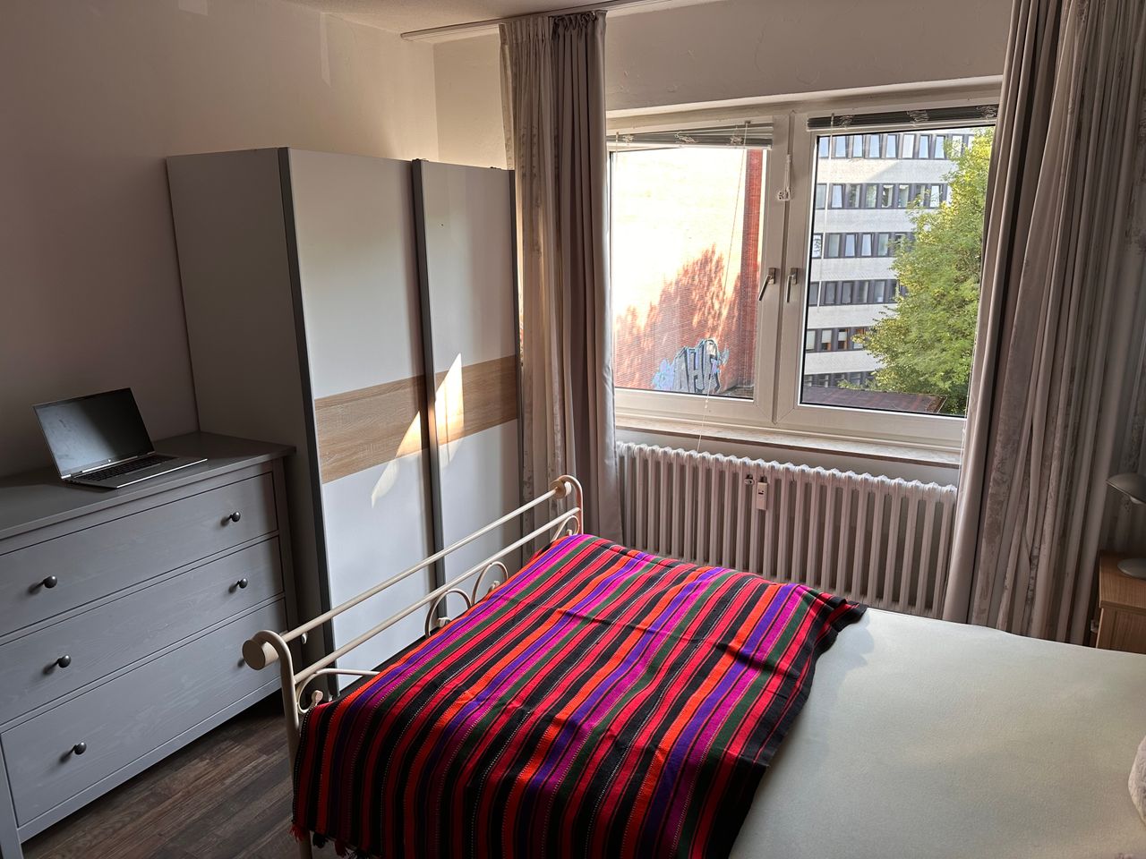 Cozy Furnished Apartment | Ultra-Fast WiFi + Pro Home Office Setup