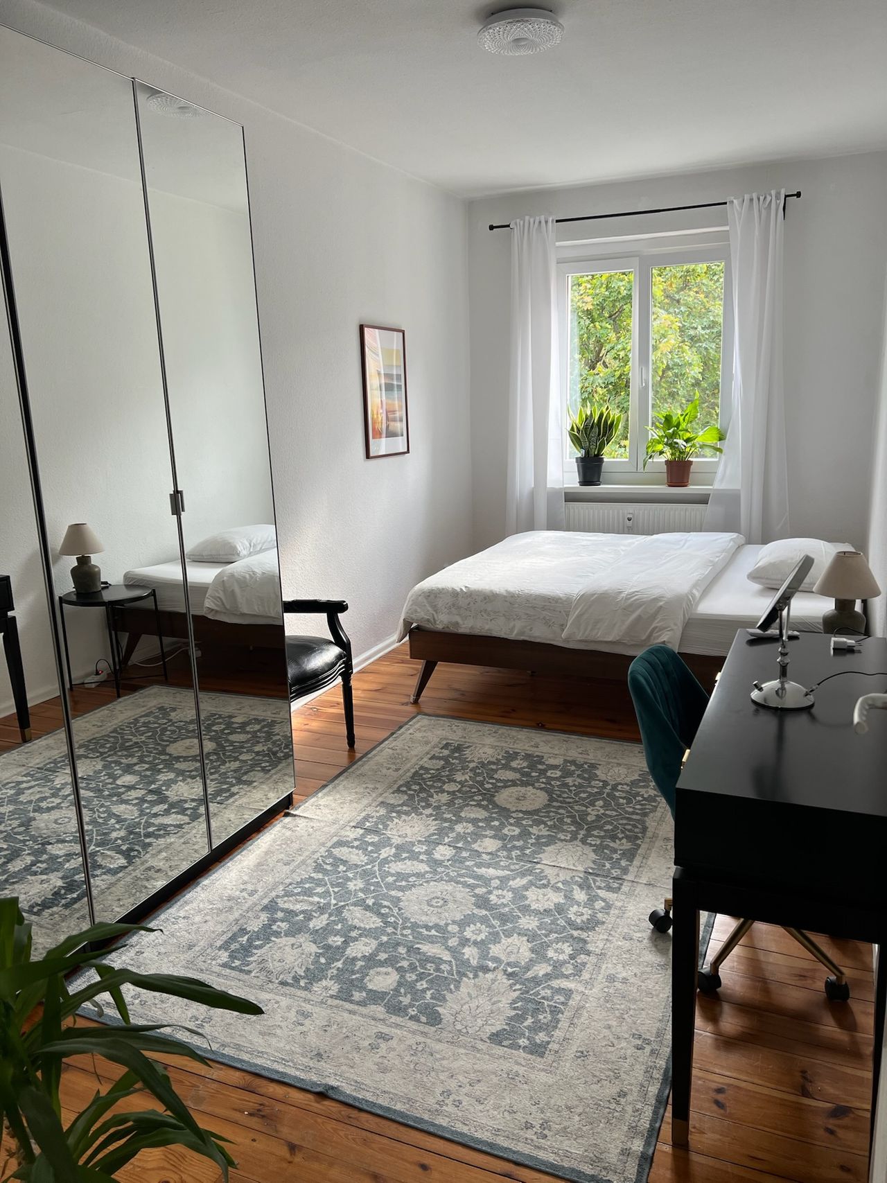 Furnished bright top-floor apartment in quiet area in Prenzlauer Berg