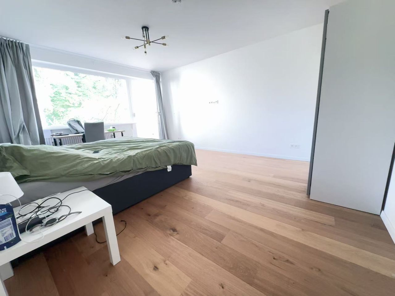 First Occupancy close to lake! 4-room flat, 2 balconies, Schlachtensee
