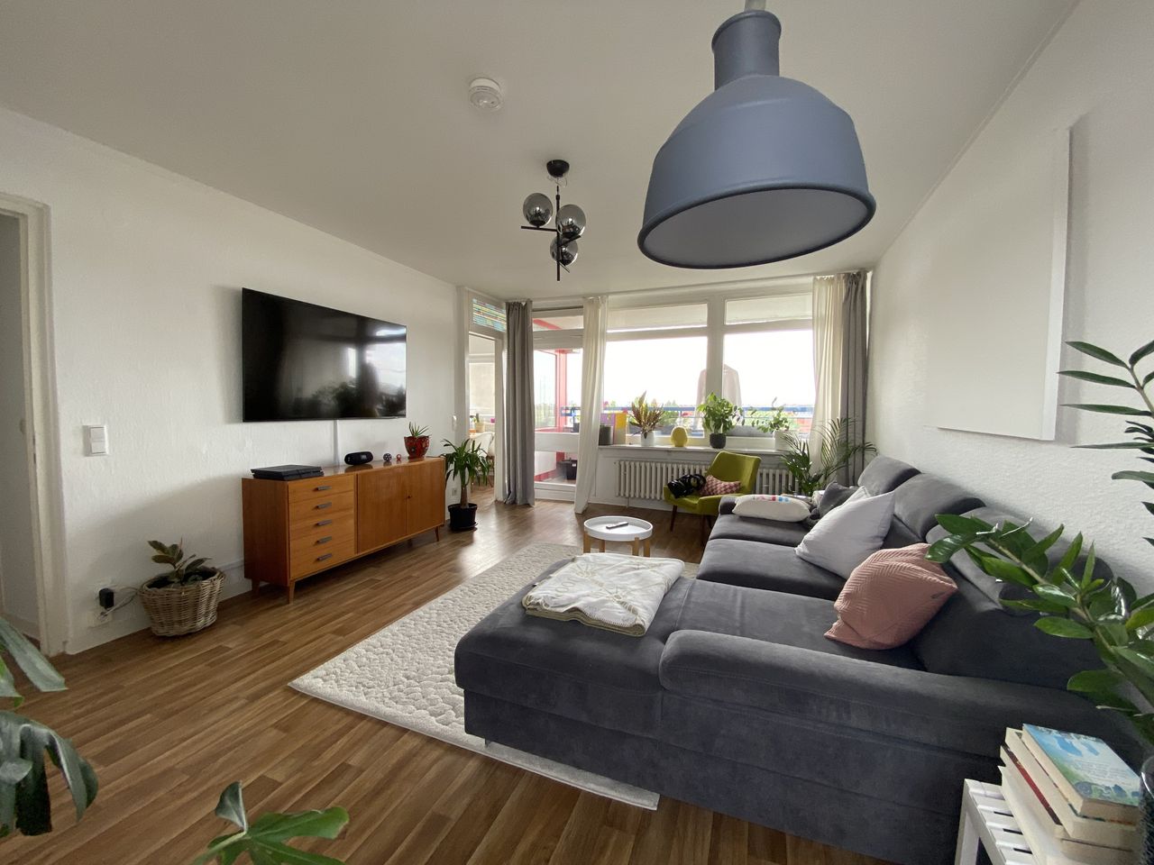 3-room apartment above the rooftops of Berlin Mitte - Furnished & prime location