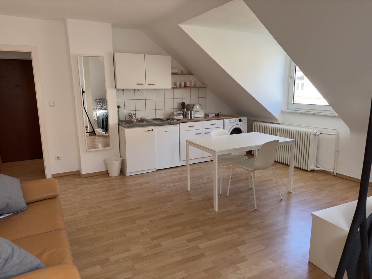 Beautiful and bright apartment in Frankfurt am Main