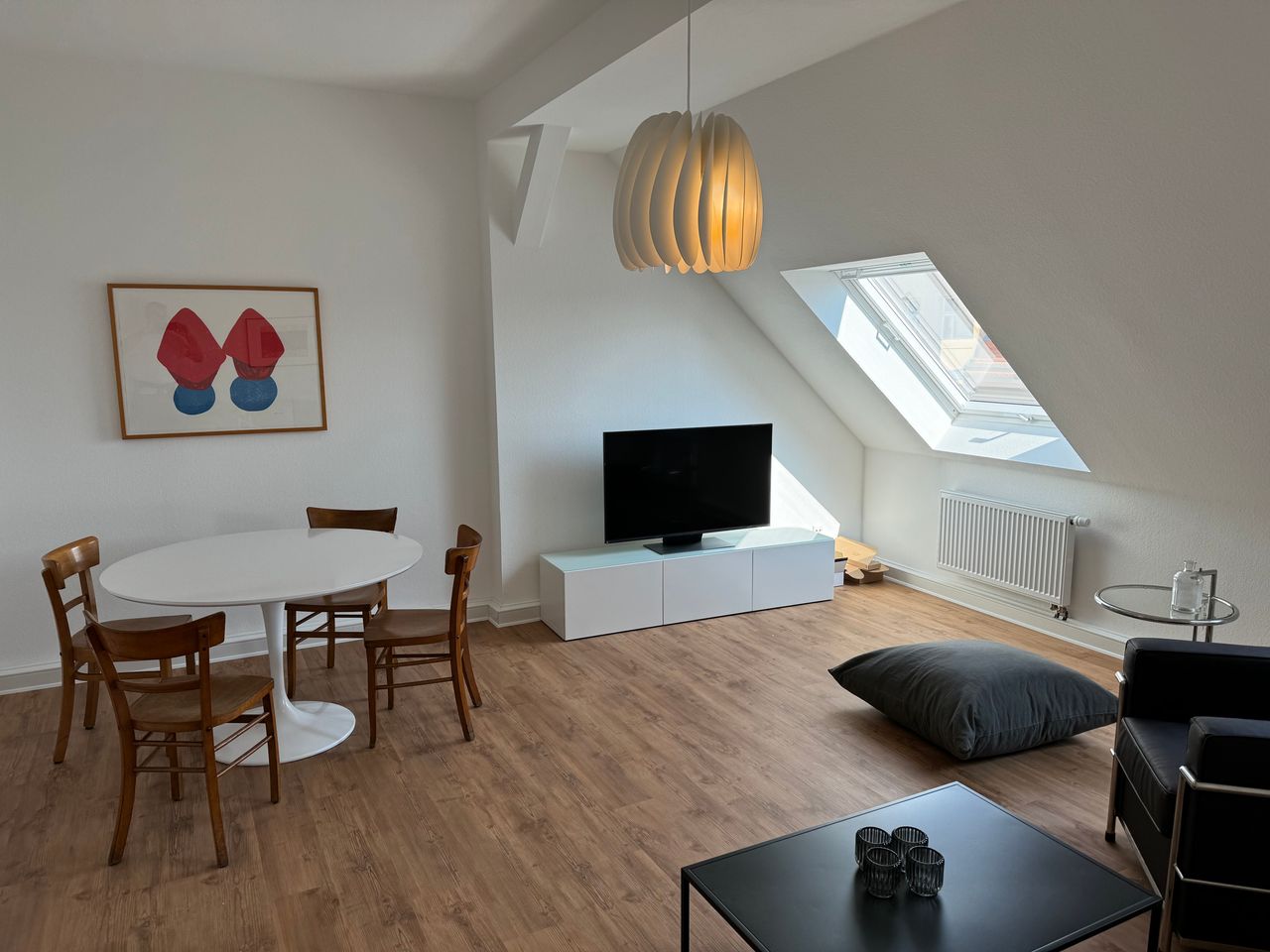 Spacious, newly renovated and top-equipped apartment with roof terrace