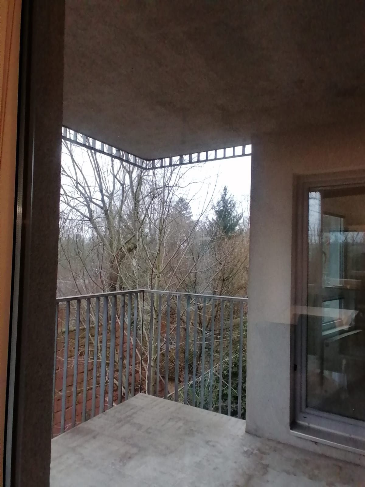 Spacious, well-kept apartment with green view + surrounded by nature + great infrastructure on the quiet edge of Vienna