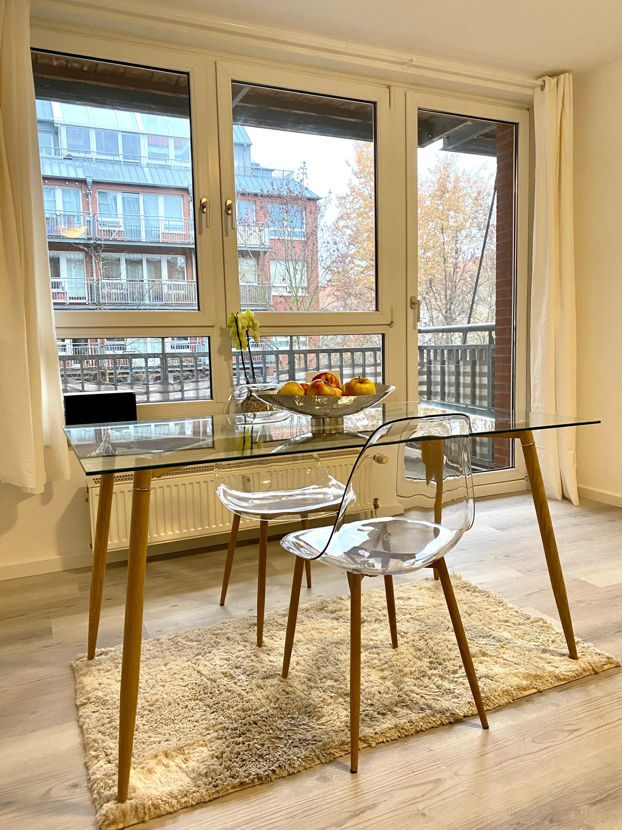 Bright & with balcony: 2 room apartment in Prenzlauer Berg