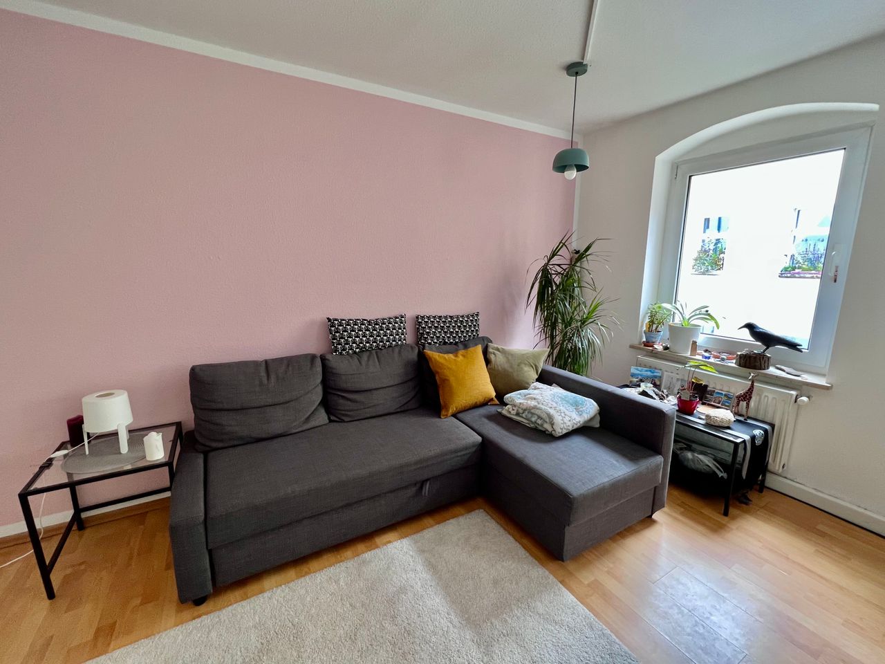 Spacious 2-room flat at central location in Berlin-Mitte