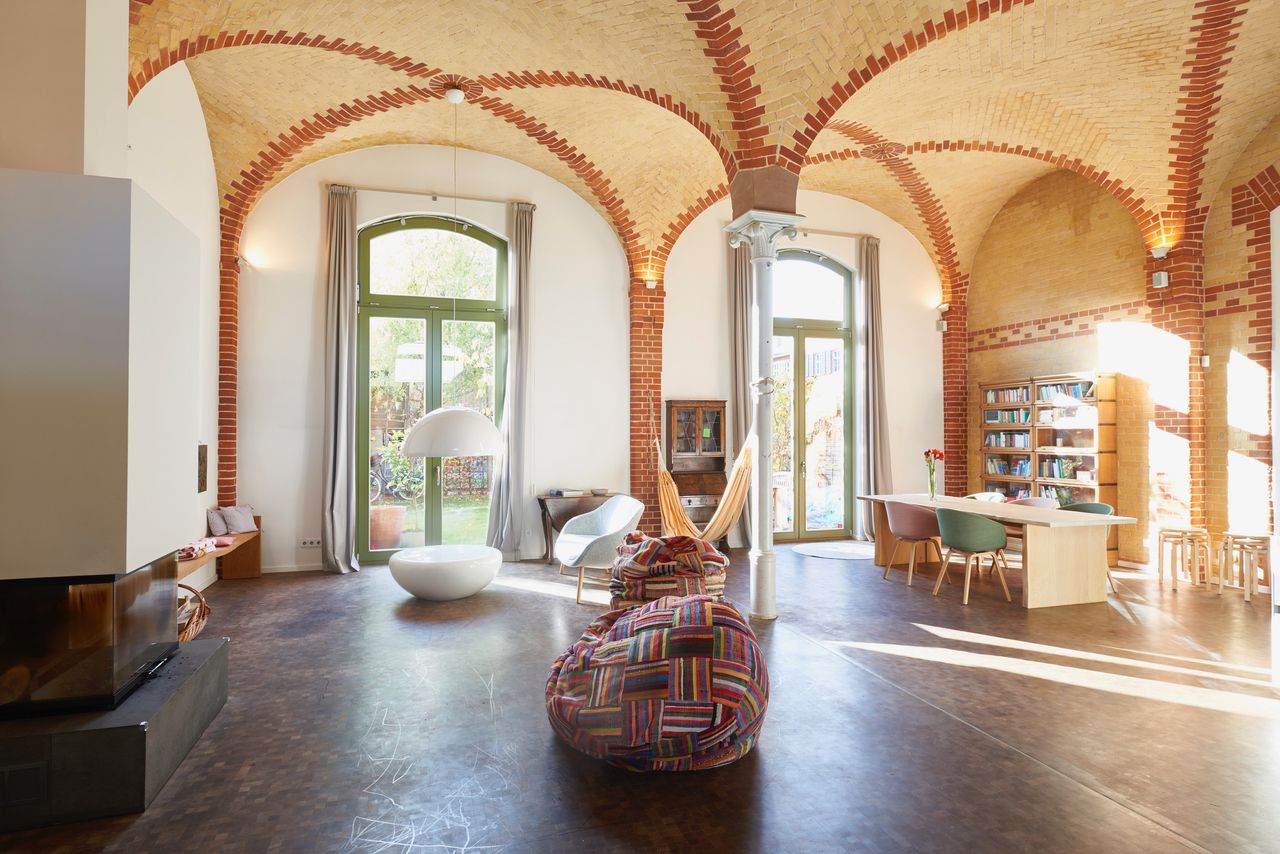 Beautiful modern spacious home in antique villa monument in Potsdam