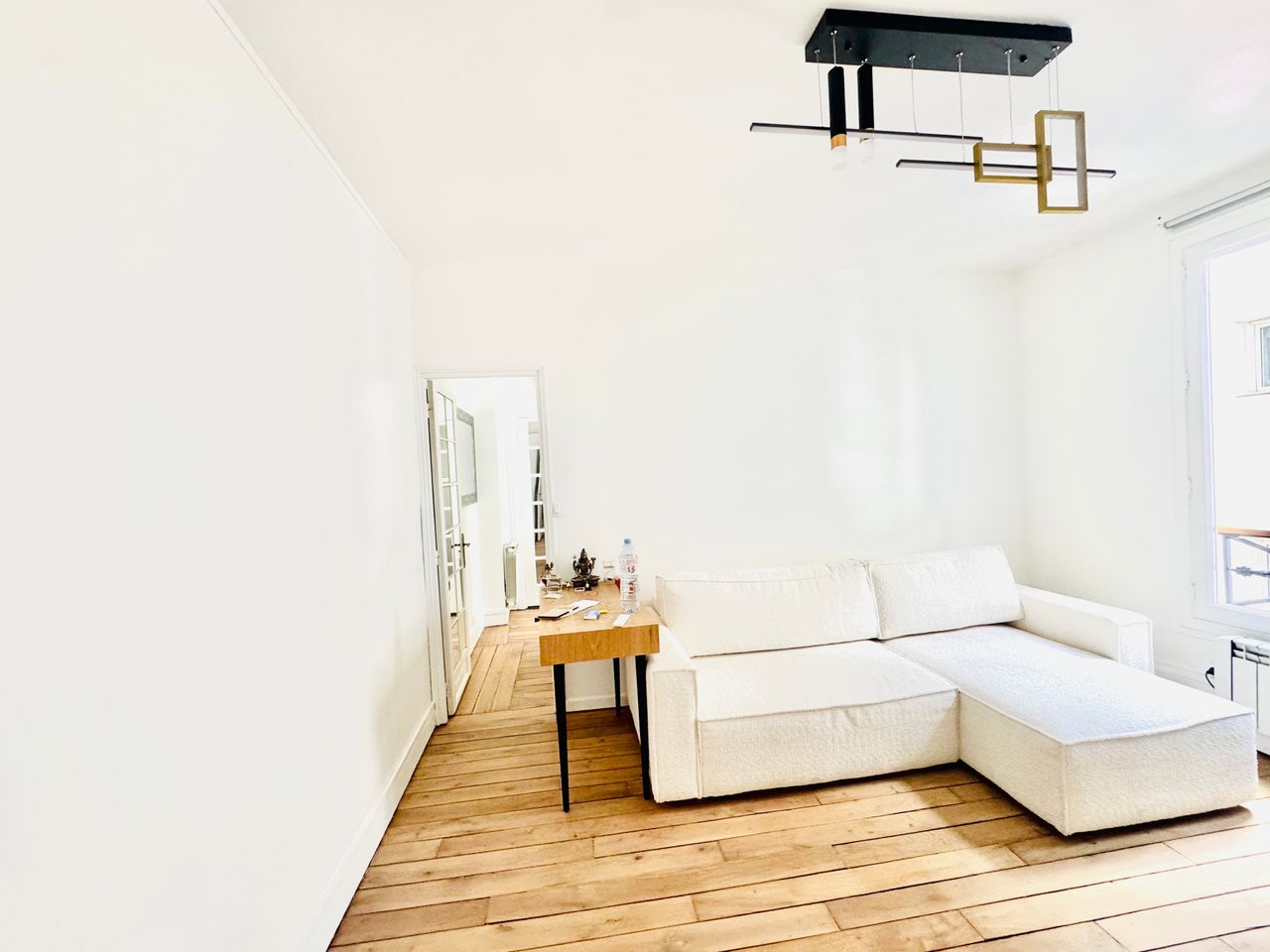 Gorgeous Center  Secured and conveniently located