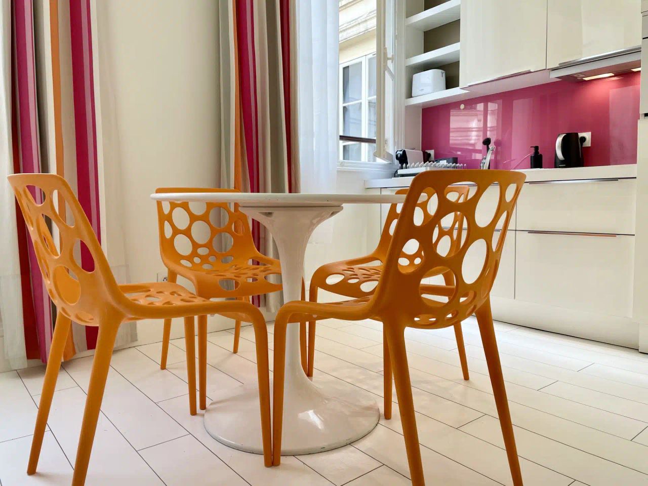 Rental Furnished Appartment - 2 Rooms - 40 m² - Elysées - Madeleine - 75008 Paris