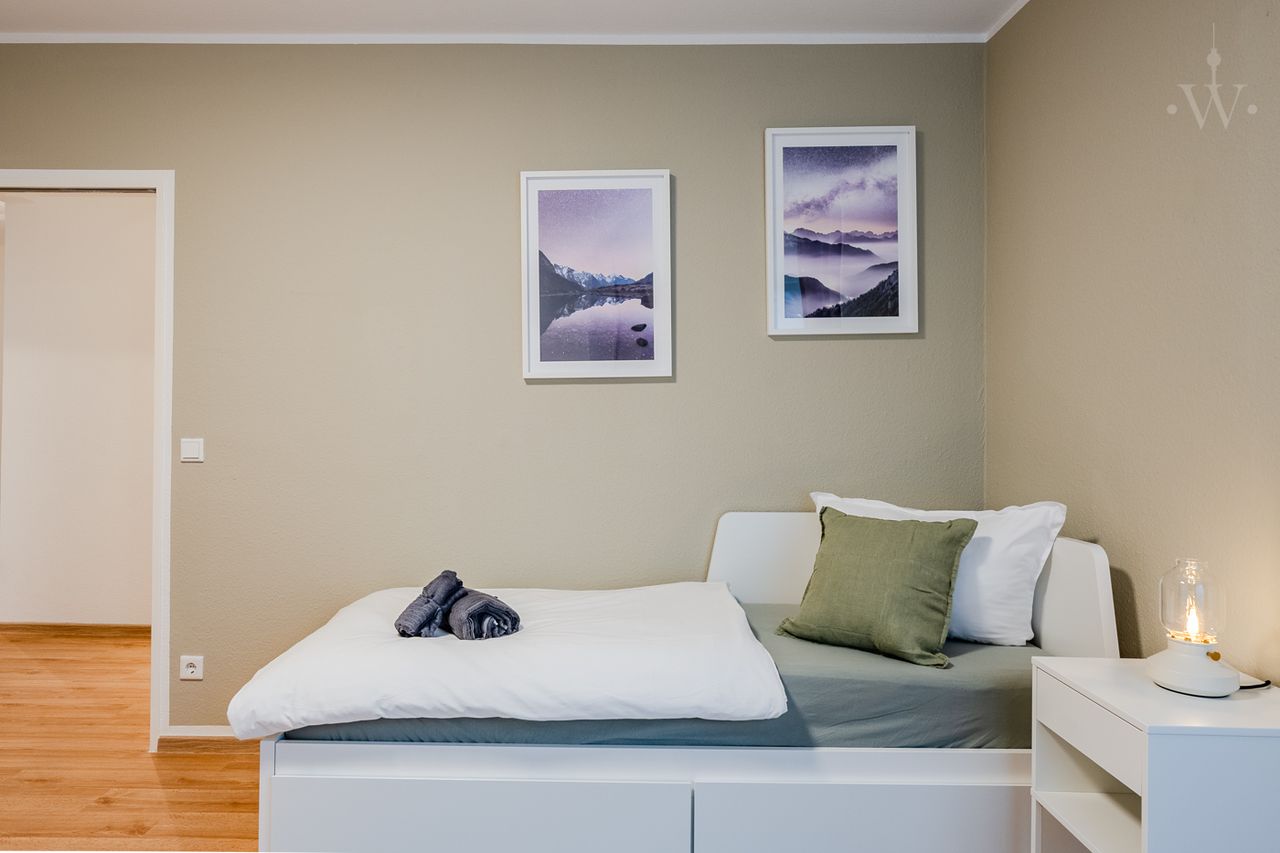 Bright 3-room apartment not far from Lake Tegel!