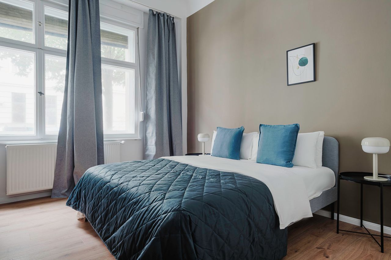 Terrific Prenzlauer Berg 2BR w/ W/D, Fully Furnished