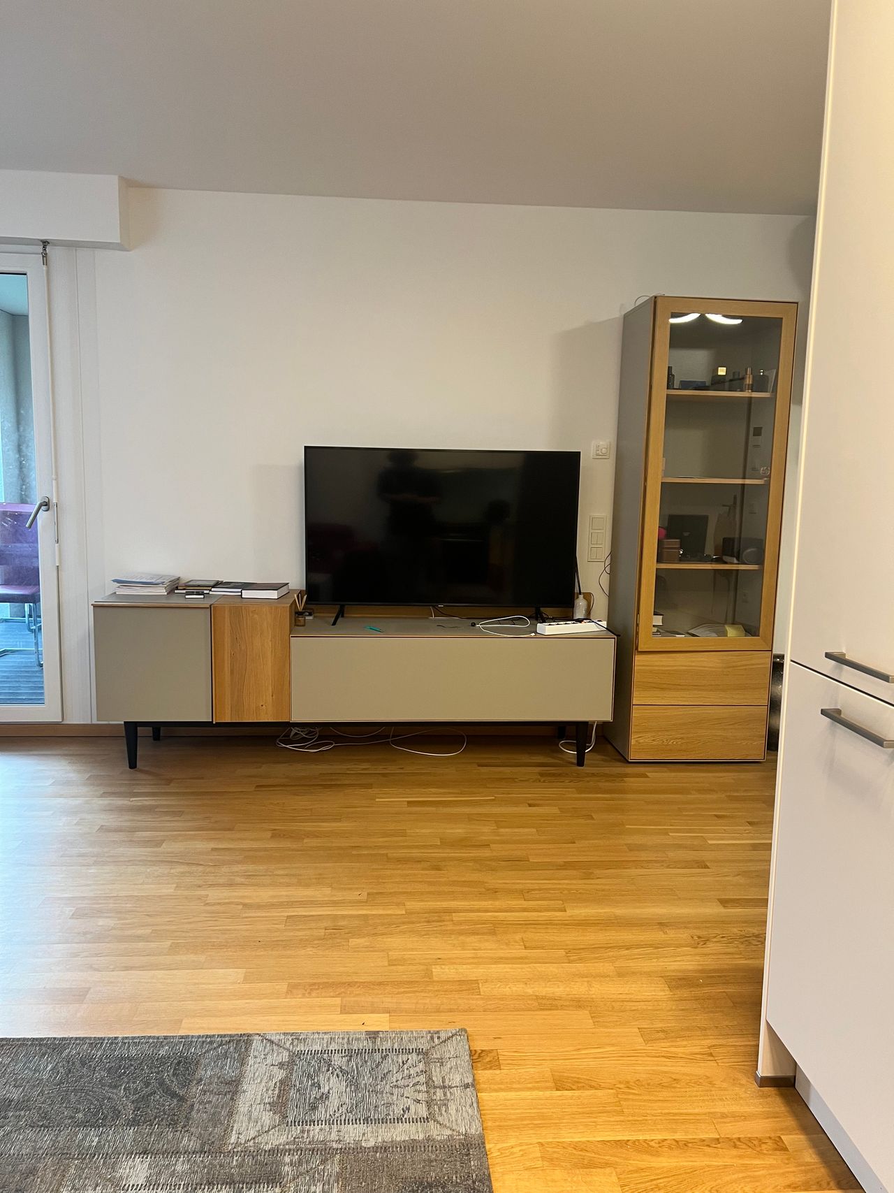 Prime Location Apartment Near Theresienwiese Station - Fully Furnished!