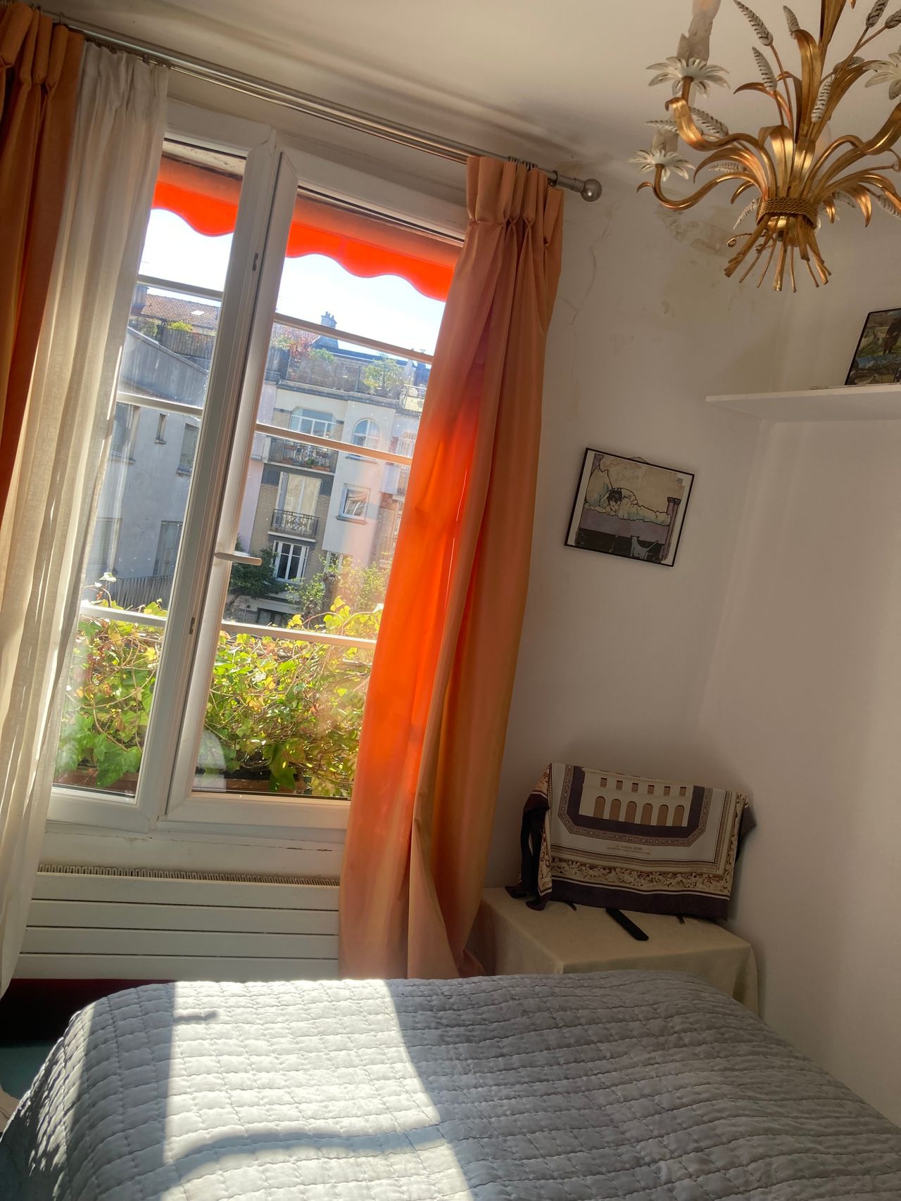 Charming apartment for two near the Bolivar and Colonel Fabien metro stations