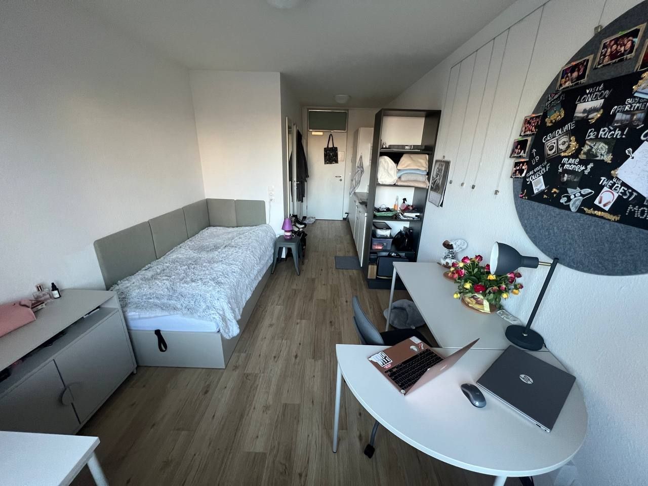 Fully furnished 1 room apartment 1 minute from the University