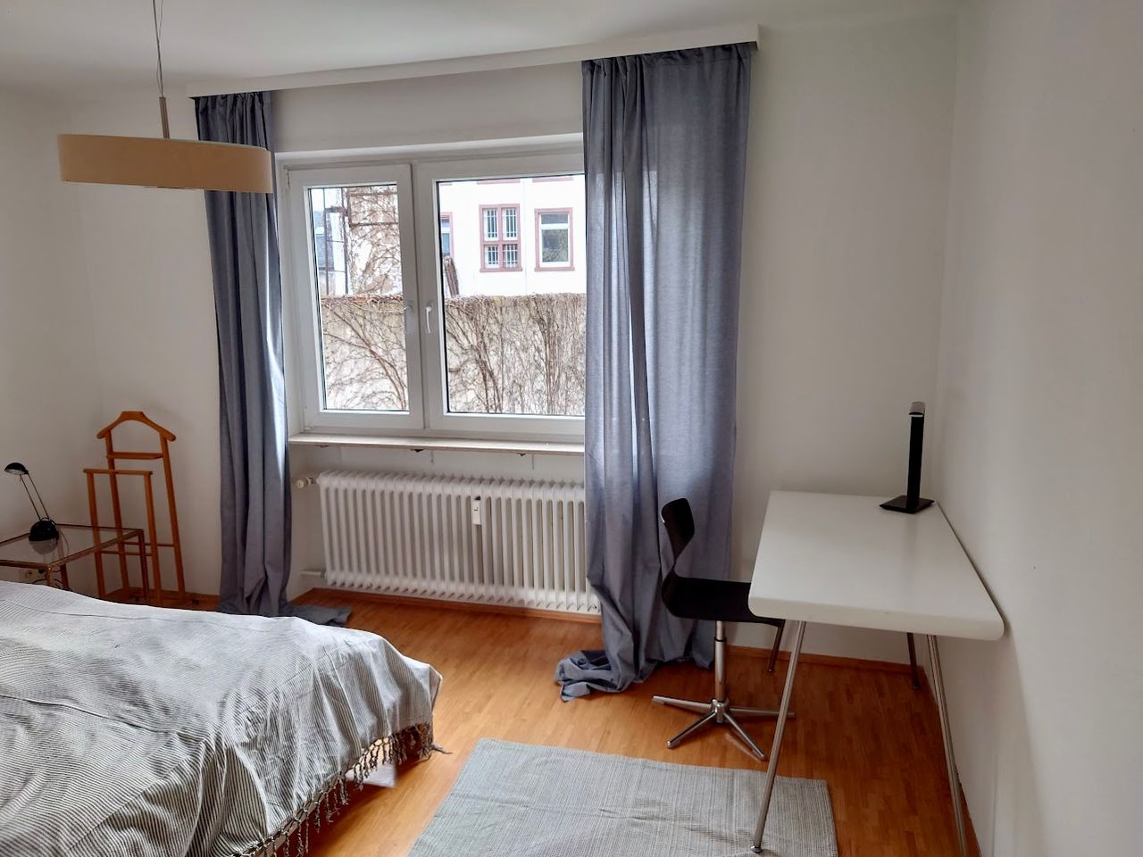 Fully furnished high-quality 2-room apartment in Frankfurt Niederrad