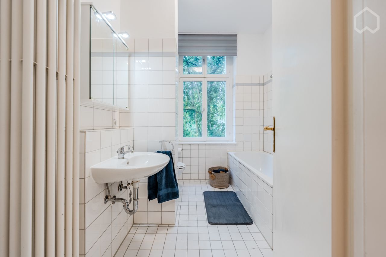 Cosy 2-Room Apartment near Ostkreuz