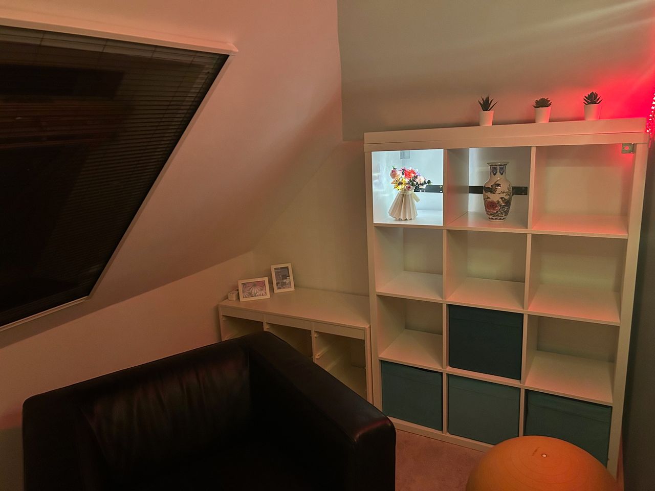 Fantastic and spacious 2 room penthouse in Frohnau, Berlin