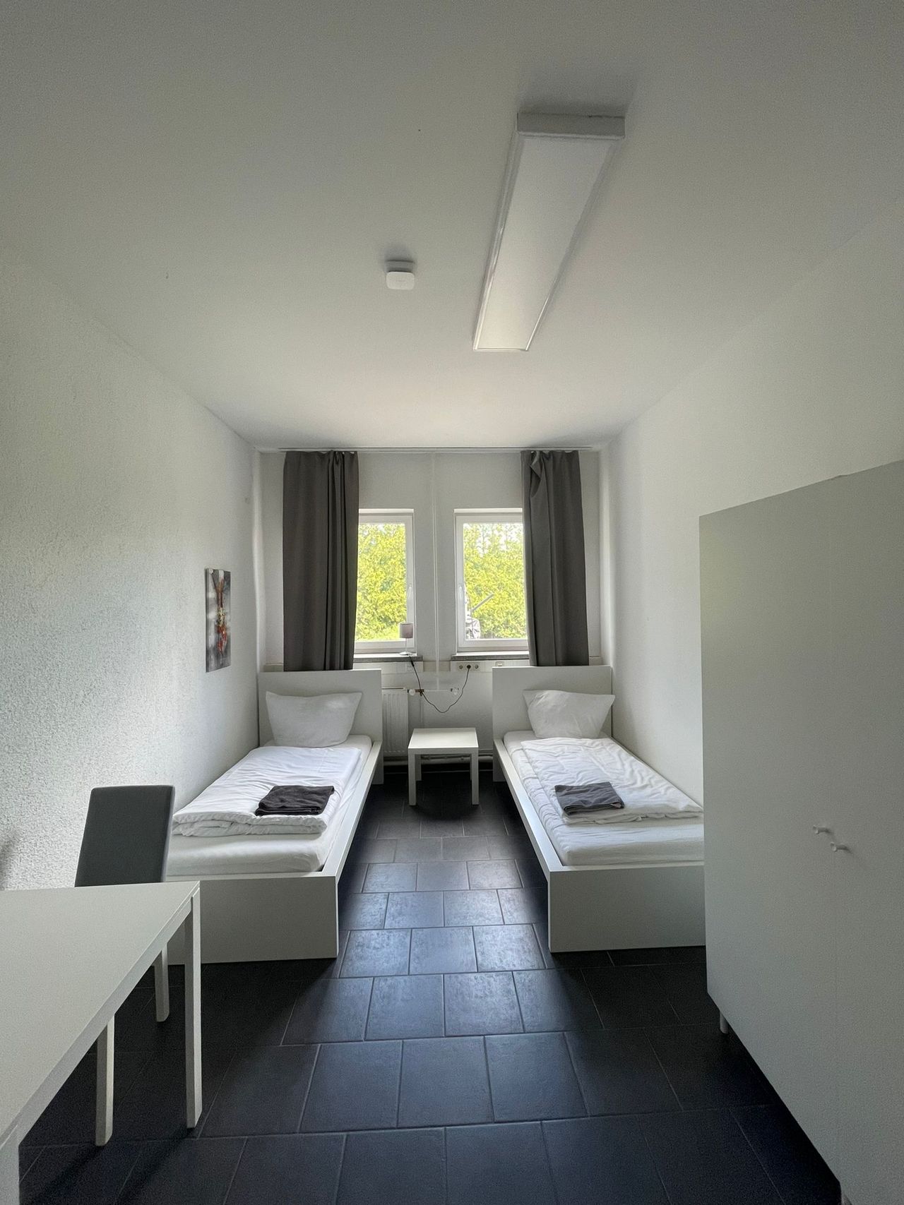 Comfortable Crew Housing – Great for Long-Term Stays!