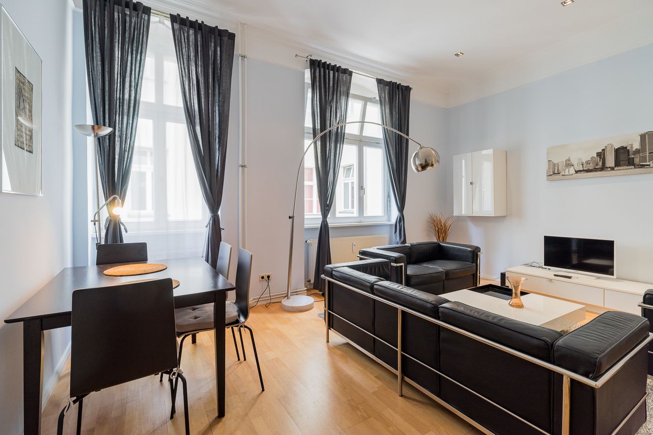 Pretty, quiet suite in Berlin-Mitte near Rosenthaler Platz and Weinbergspark