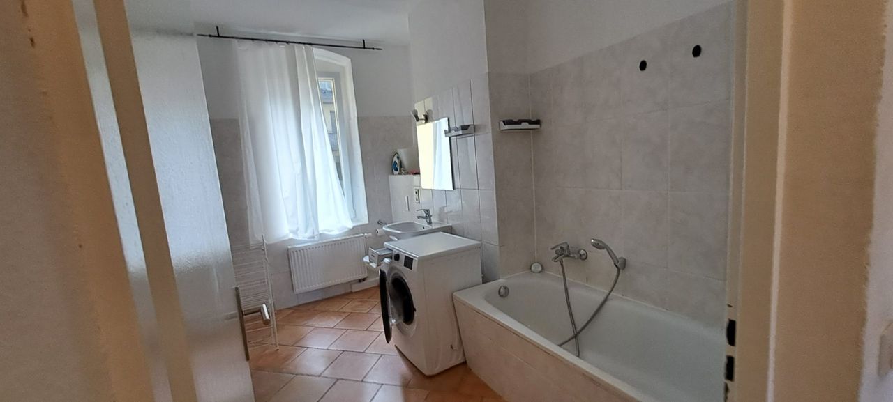 Great loft in nice area