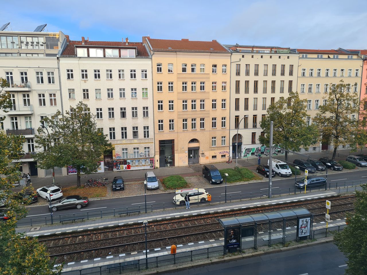 Spacouis modern Apartment in best area of Berlin