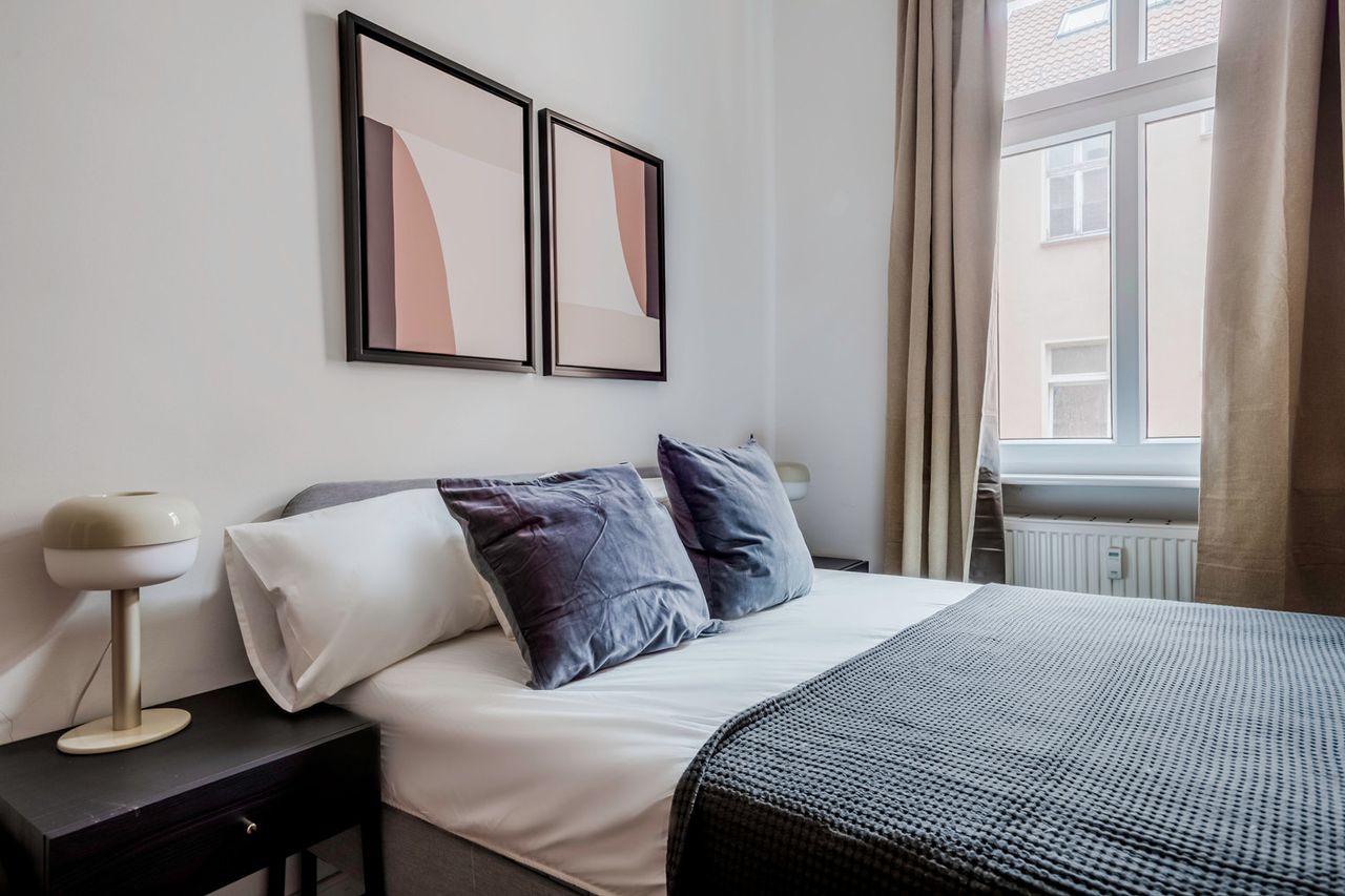 Modern Prenzlauer Berg 2BR, Furnished & Equipped
