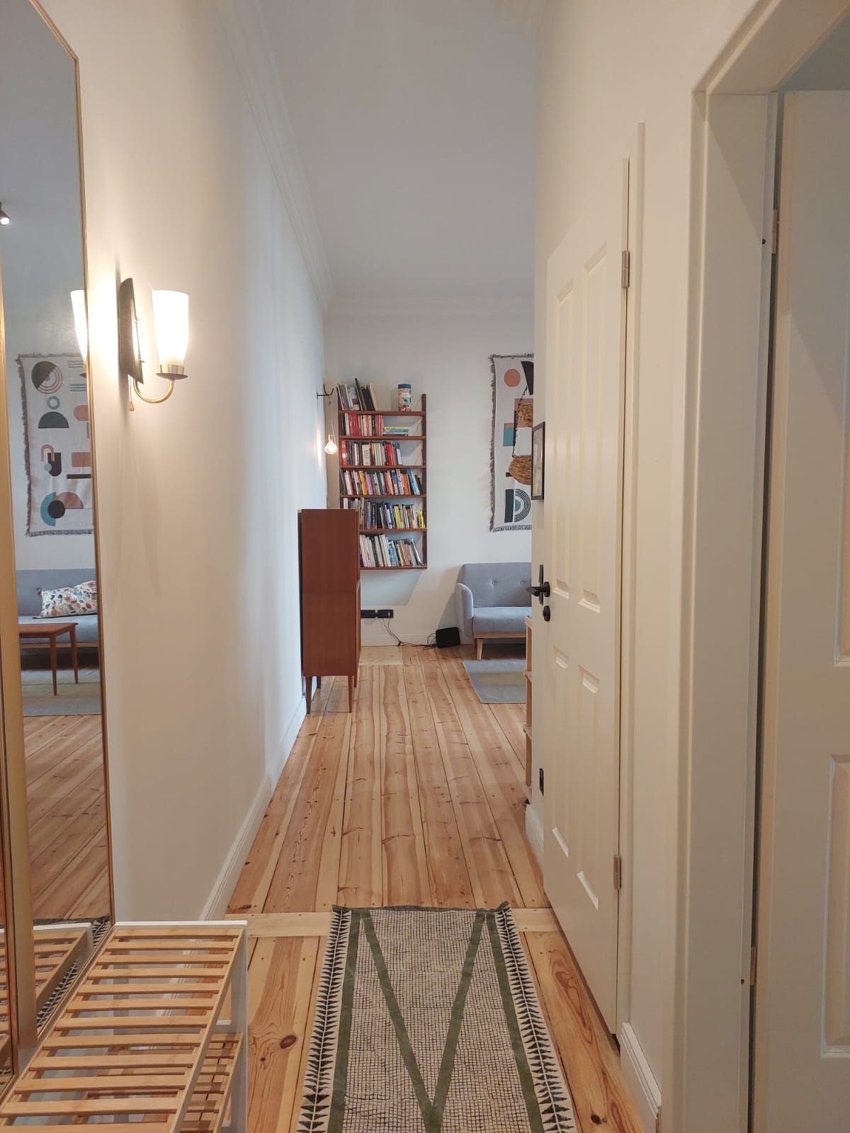 Exquisite 2-Room Flat with Designer Flair | Prime Neukölln Location! 🏡