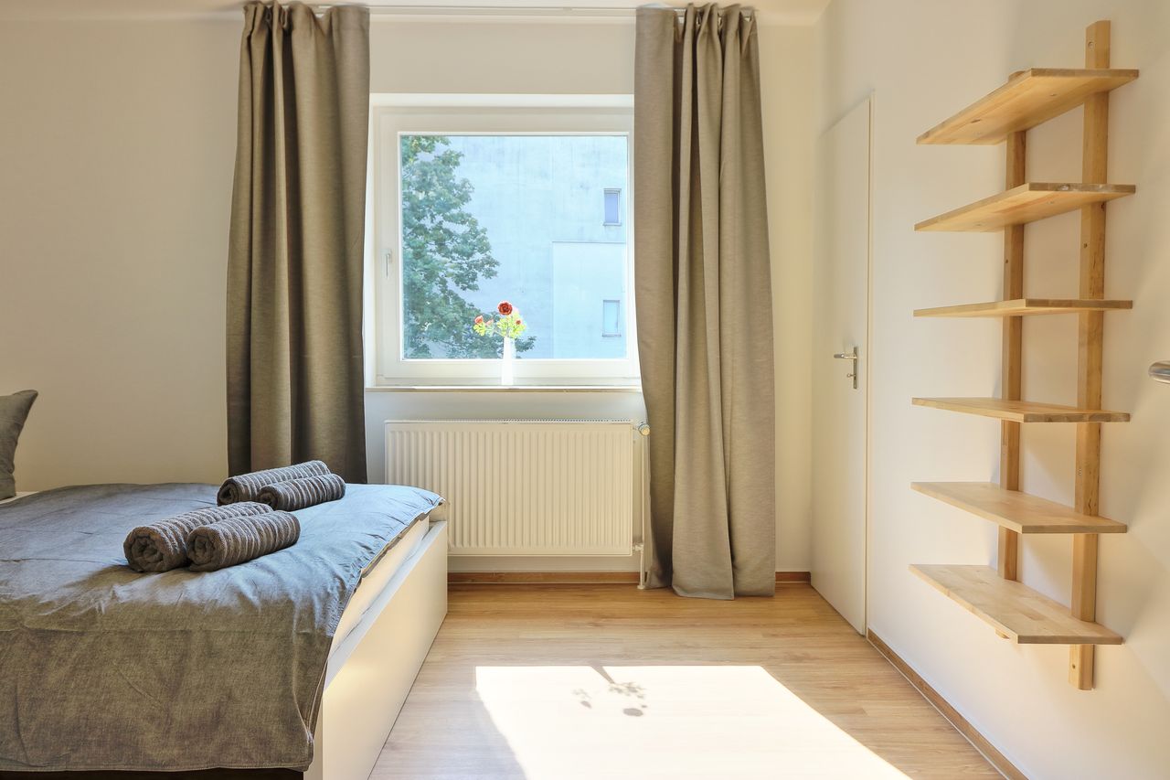 Spacious, furnished 5-room maisonette apartment in a quiet side street location