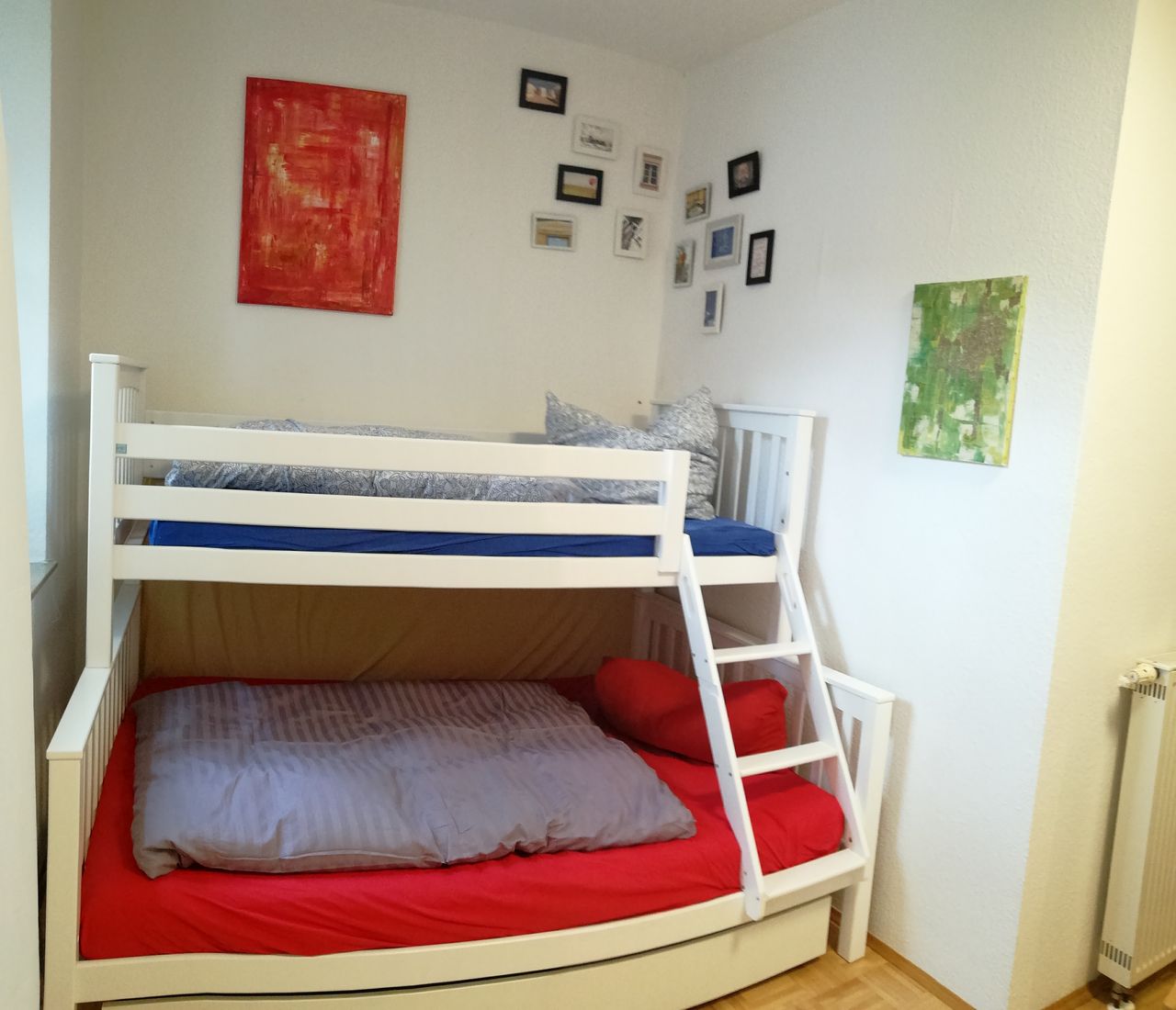Lovingly furnished apartment in the east of Leipzig