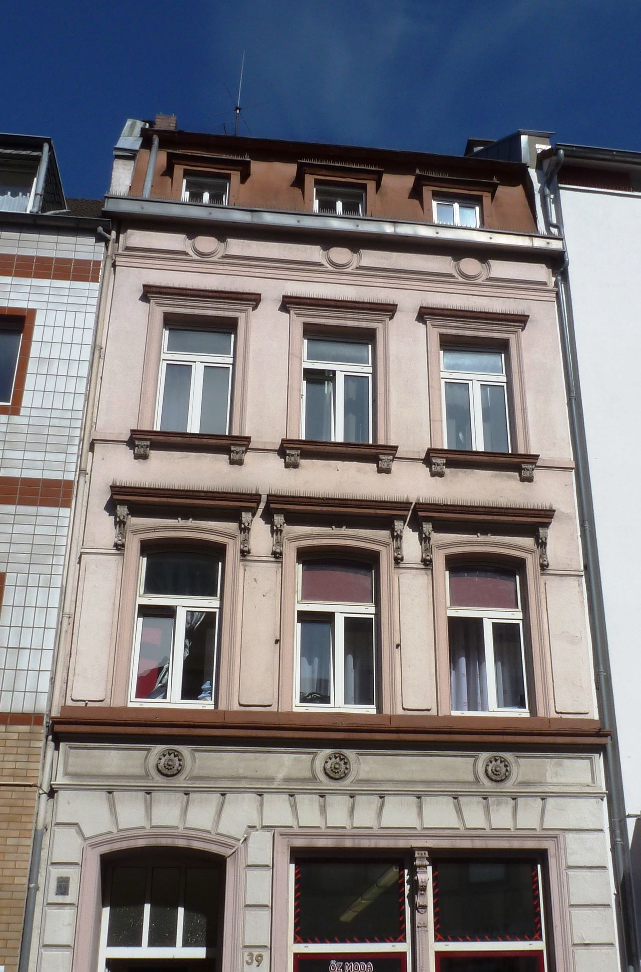 Cute flat in nice area (Köln)