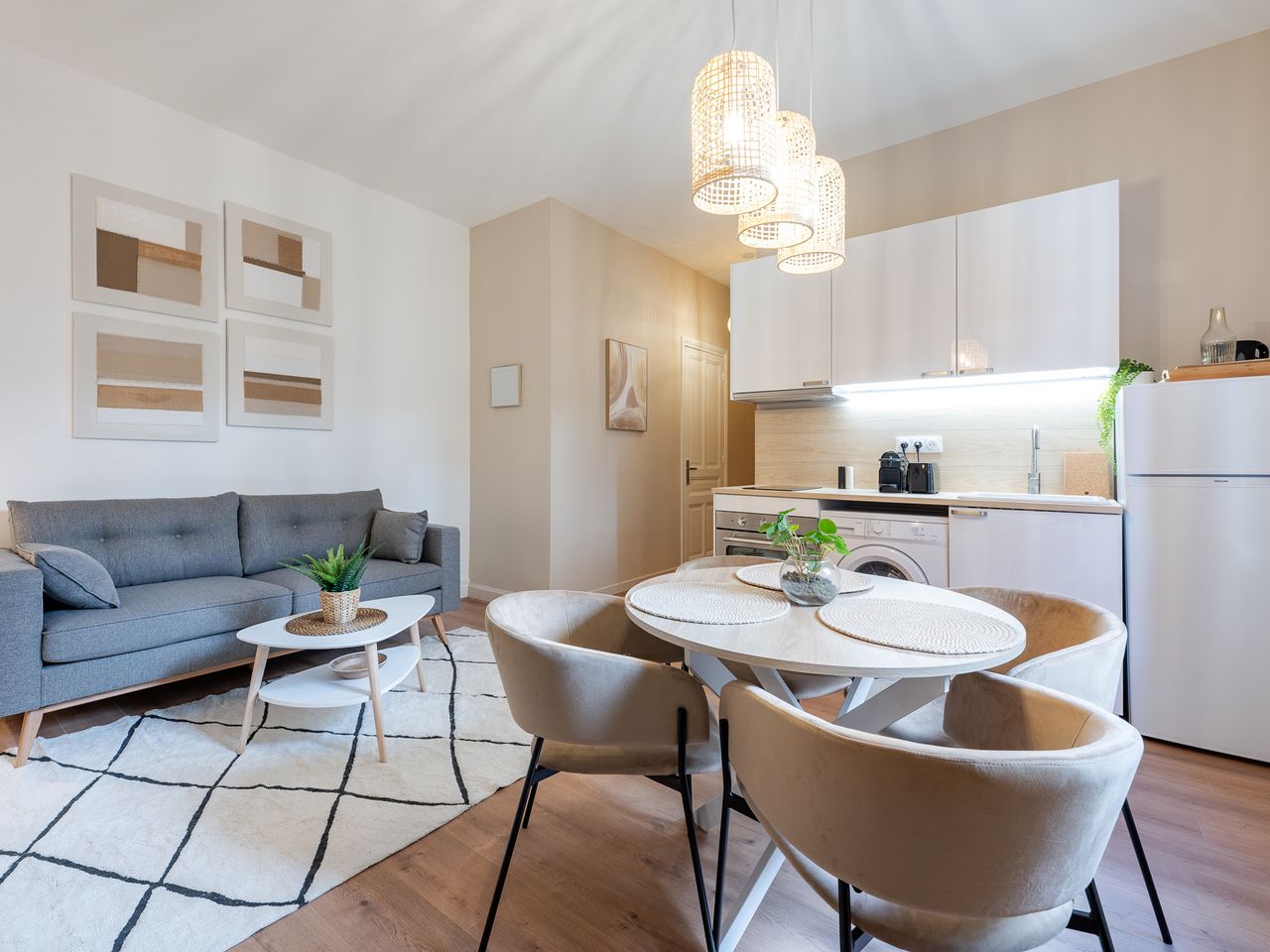 Brand new furnished apartement in Lyon Part Dieu 300 m away from Train Station