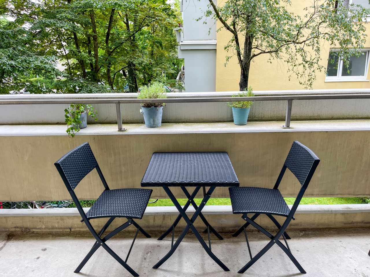 Modern apartment with balcony near Theresienwiese