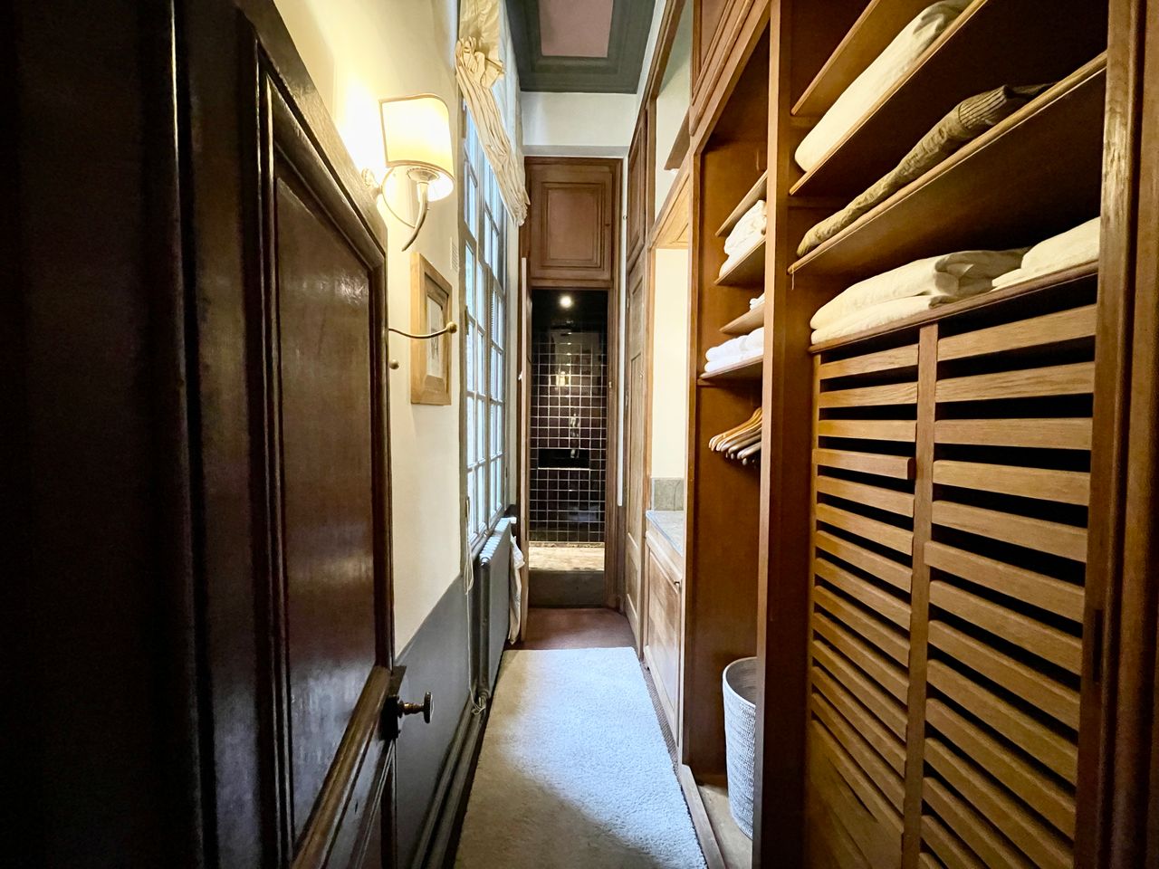 Prestigious Apartment in a Historic Building on the Famous Île Saint-Louis